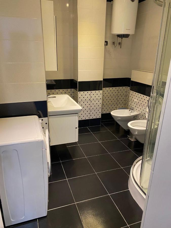 Tirana Center Apartment Kültér fotó