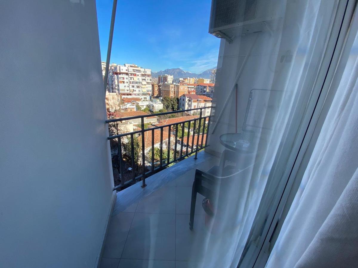 Tirana Center Apartment Kültér fotó