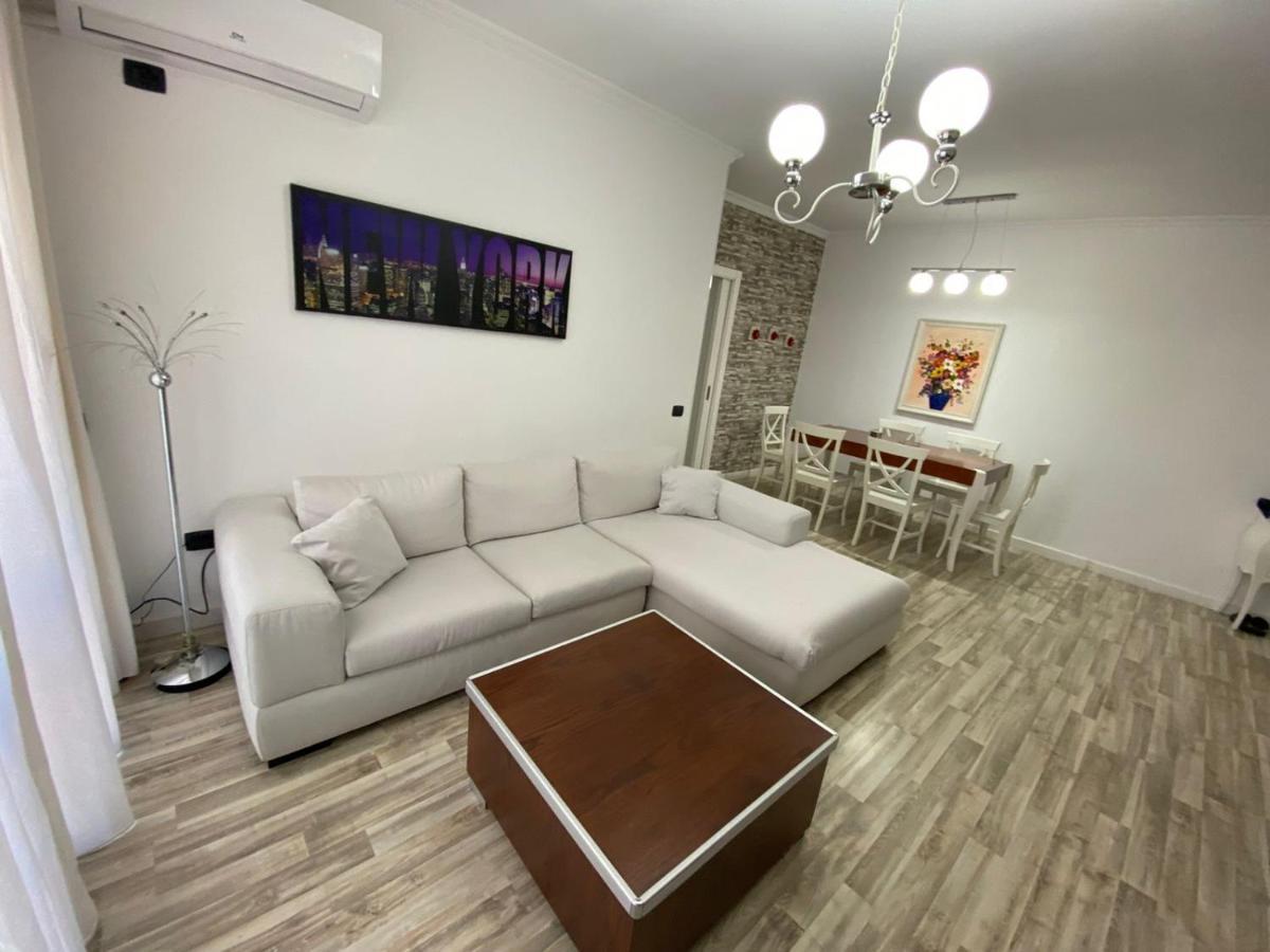 Tirana Center Apartment Kültér fotó