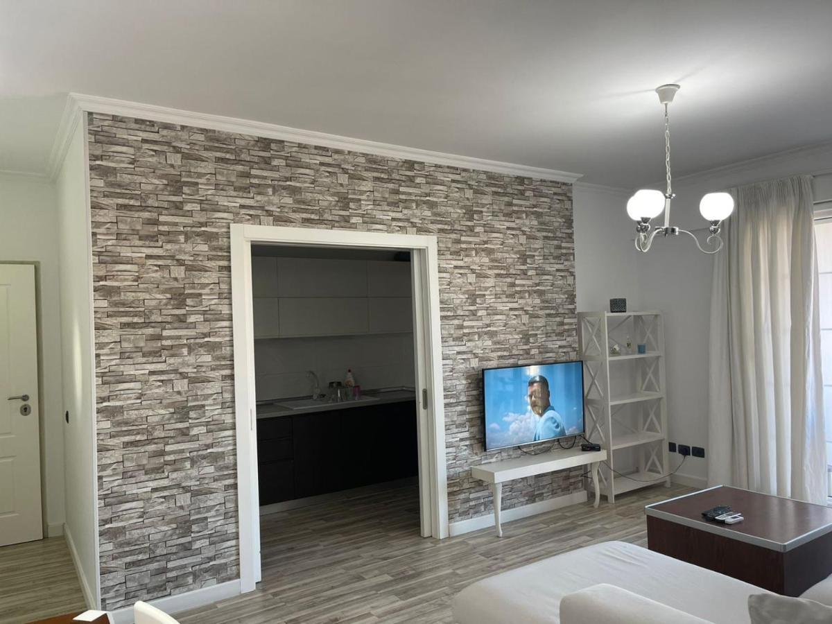 Tirana Center Apartment Kültér fotó